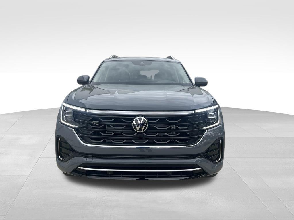 new 2026 Volkswagen Atlas car, priced at $52,448