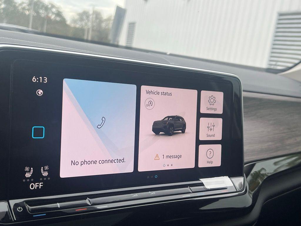 new 2026 Volkswagen Atlas car, priced at $52,448