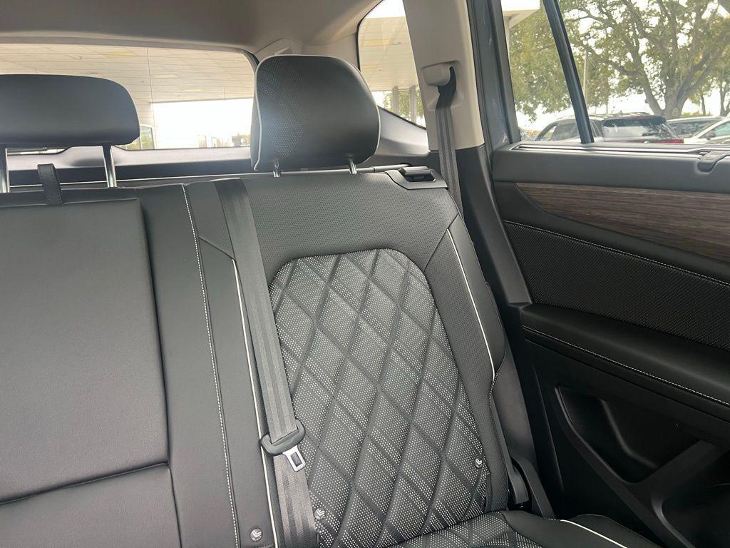 new 2026 Volkswagen Atlas car, priced at $52,448