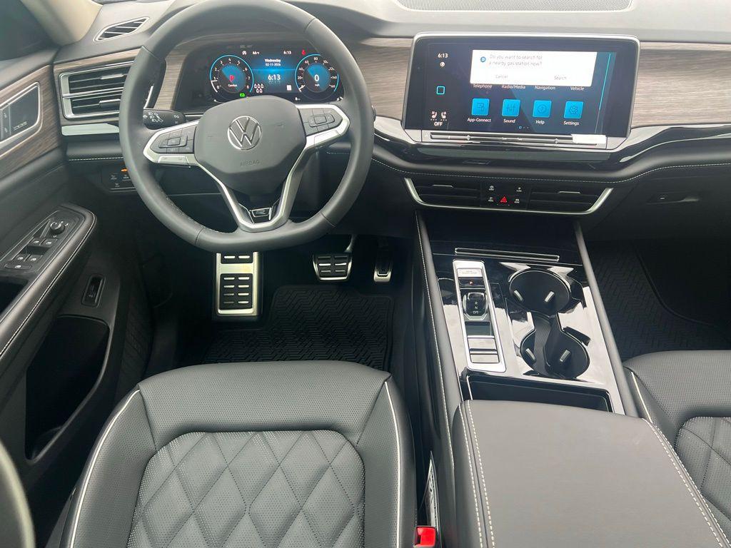 new 2026 Volkswagen Atlas car, priced at $52,448