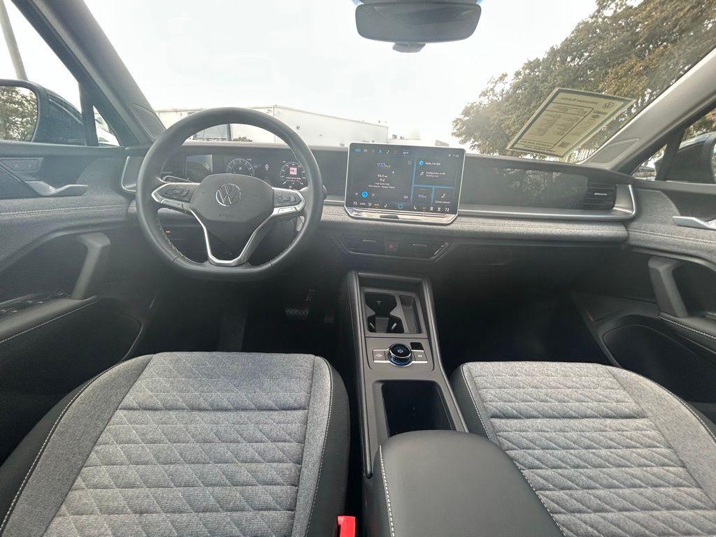 used 2025 Volkswagen Tiguan car, priced at $24,998