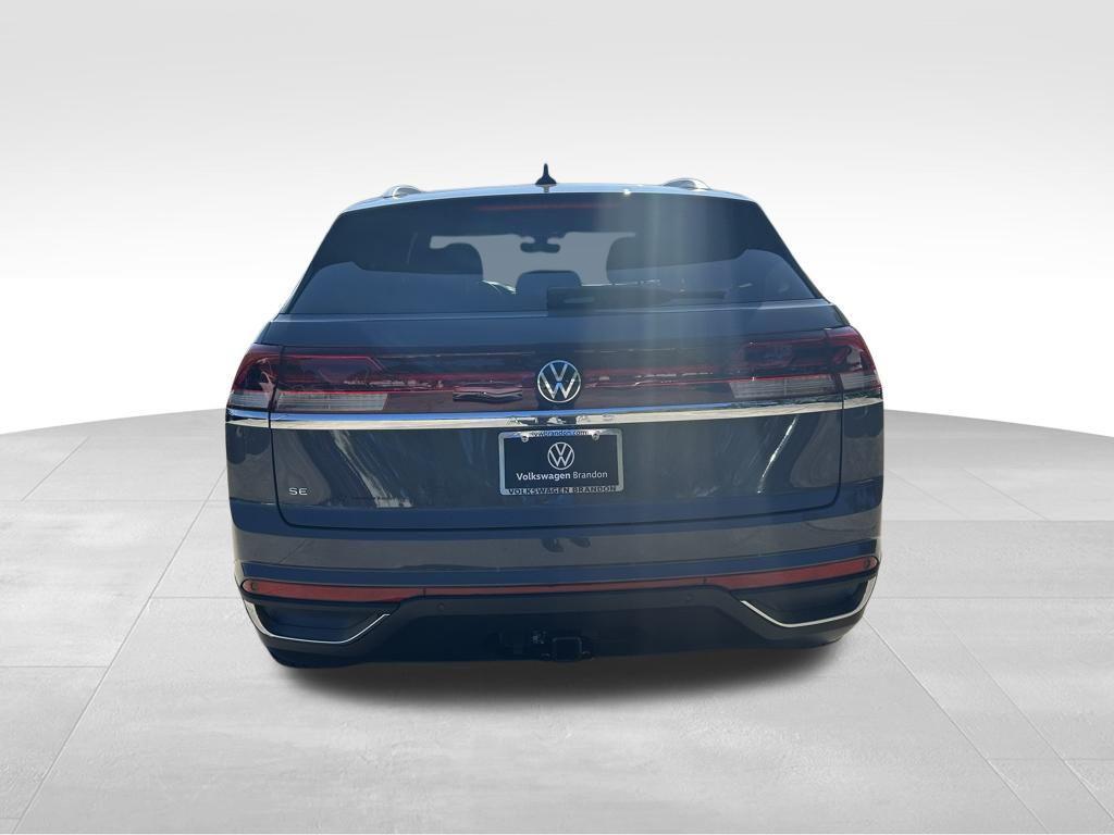 new 2026 Volkswagen Atlas Cross Sport car, priced at $42,909