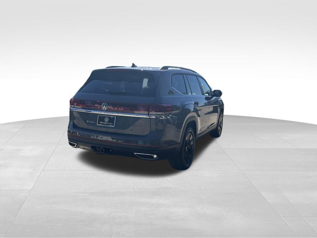 new 2026 Volkswagen Atlas car, priced at $43,222