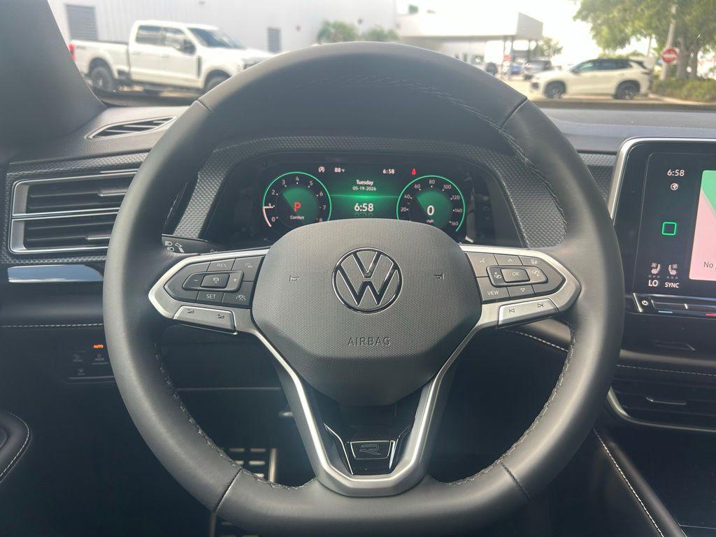 new 2026 Volkswagen Atlas Cross Sport car, priced at $50,978
