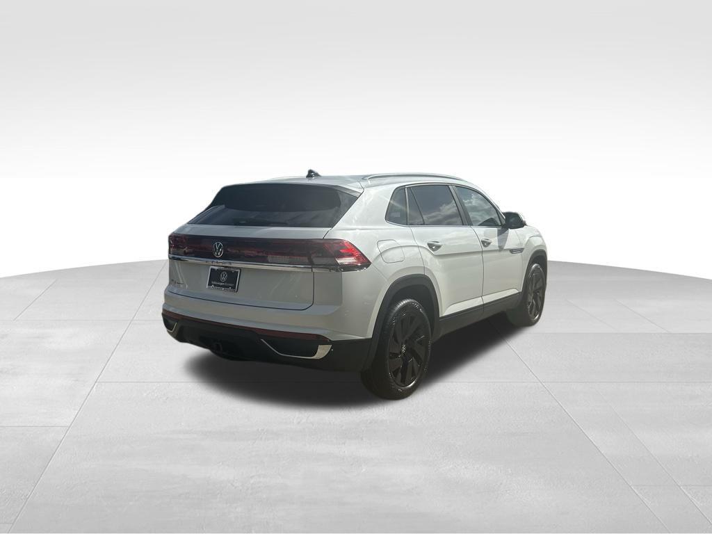 new 2026 Volkswagen Atlas Cross Sport car, priced at $42,909