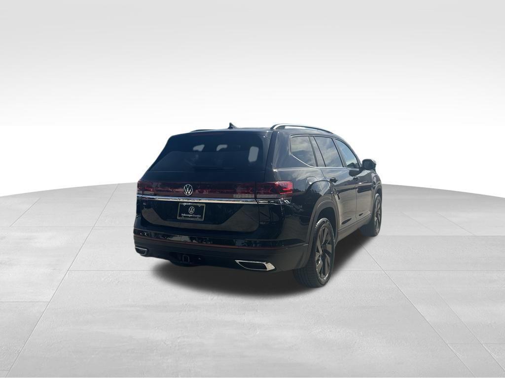 new 2026 Volkswagen Atlas car, priced at $43,262