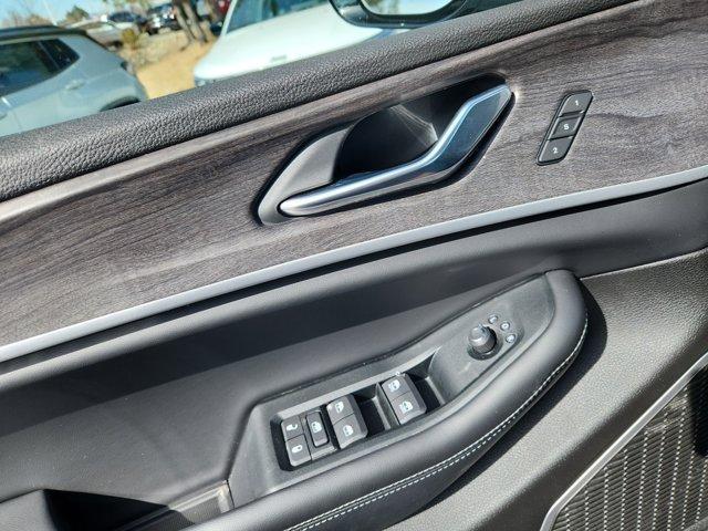 new 2025 Jeep Grand Cherokee car, priced at $49,467