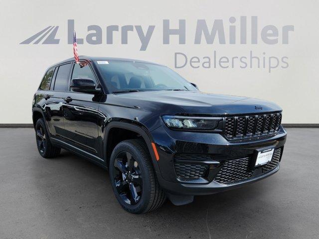 new 2025 Jeep Grand Cherokee car, priced at $42,919