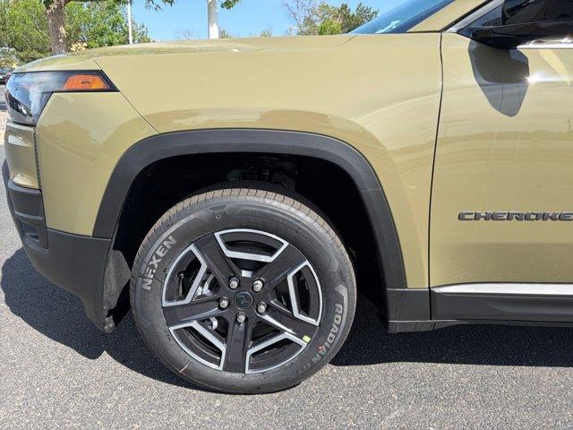 new 2026 Jeep Cherokee car, priced at $43,604