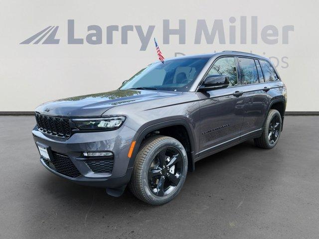 new 2025 Jeep Grand Cherokee car, priced at $49,976