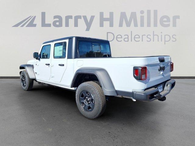 new 2026 Jeep Gladiator car, priced at $39,722