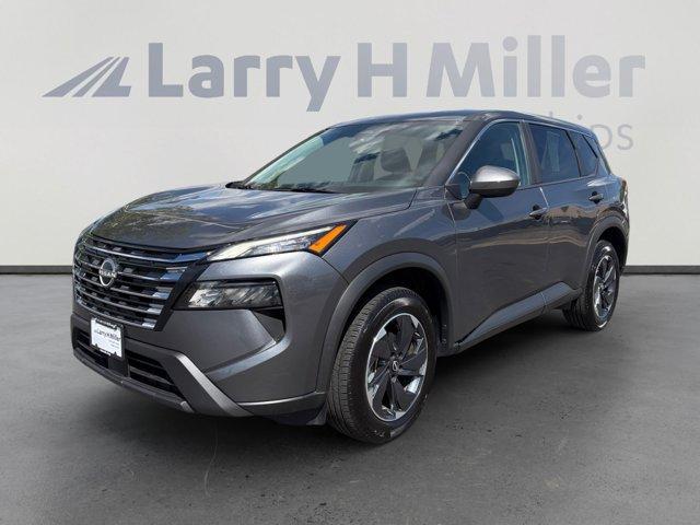 used 2025 Nissan Rogue car, priced at $25,555