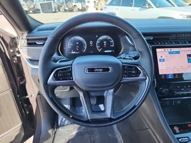 new 2025 Jeep Grand Cherokee car, priced at $60,065