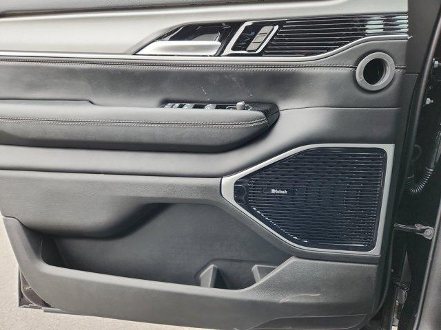 new 2026 Jeep Grand Wagoneer car, priced at $79,737