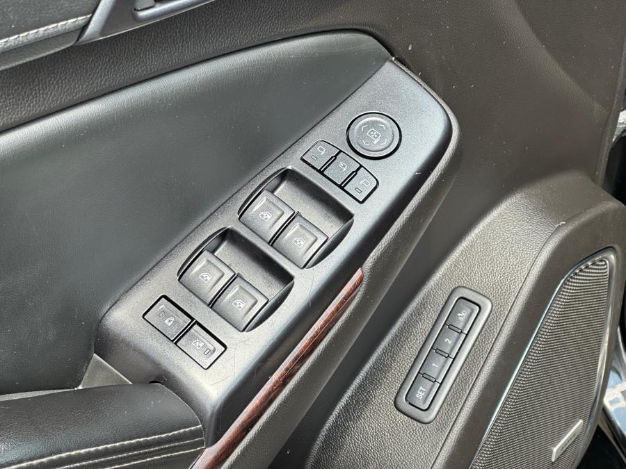 used 2015 GMC Yukon car, priced at $15,995