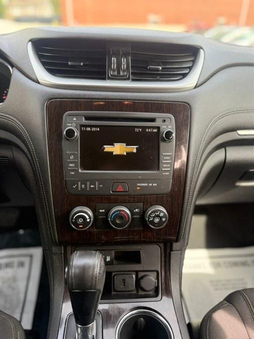 used 2017 Chevrolet Traverse car, priced at $7,950