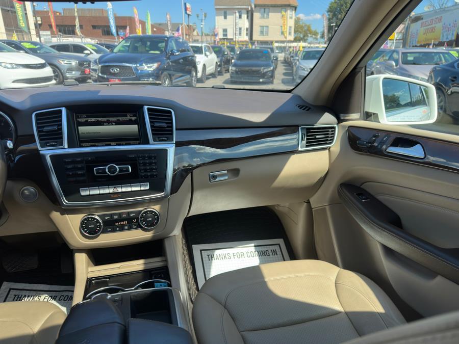 used 2015 Mercedes-Benz M-Class car, priced at $12,550
