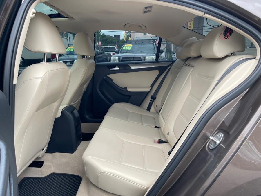 used 2015 Volkswagen Jetta car, priced at $9,500