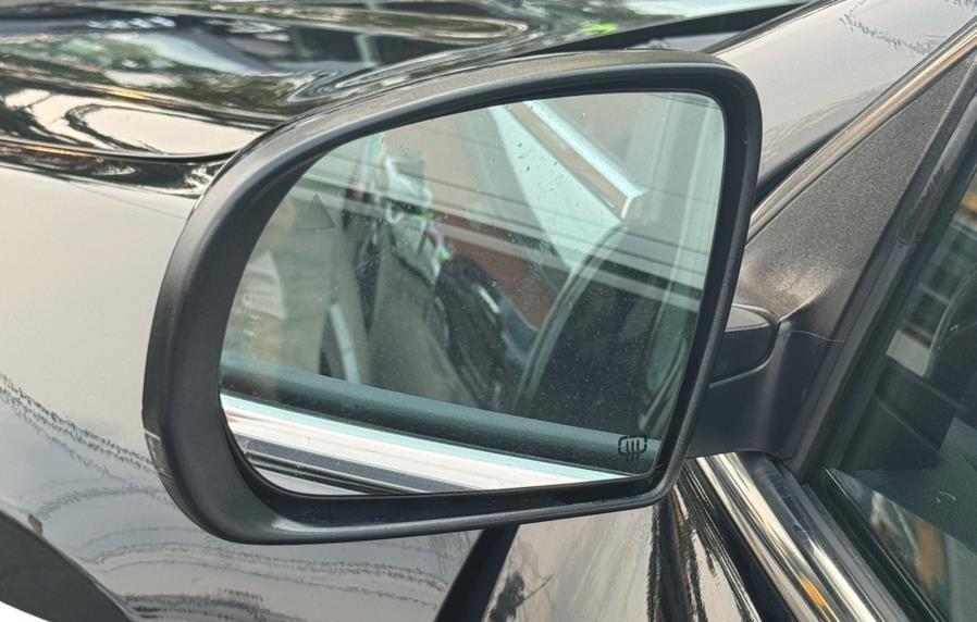 used 2019 Jeep Cherokee car, priced at $10,850