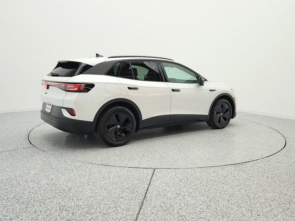 used 2025 Volkswagen ID.4 car, priced at $31,894