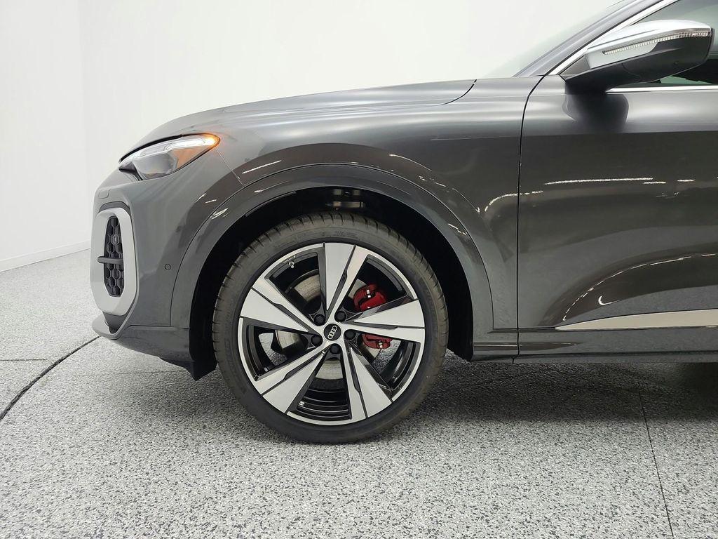 new 2026 Audi SQ5 car, priced at $76,220