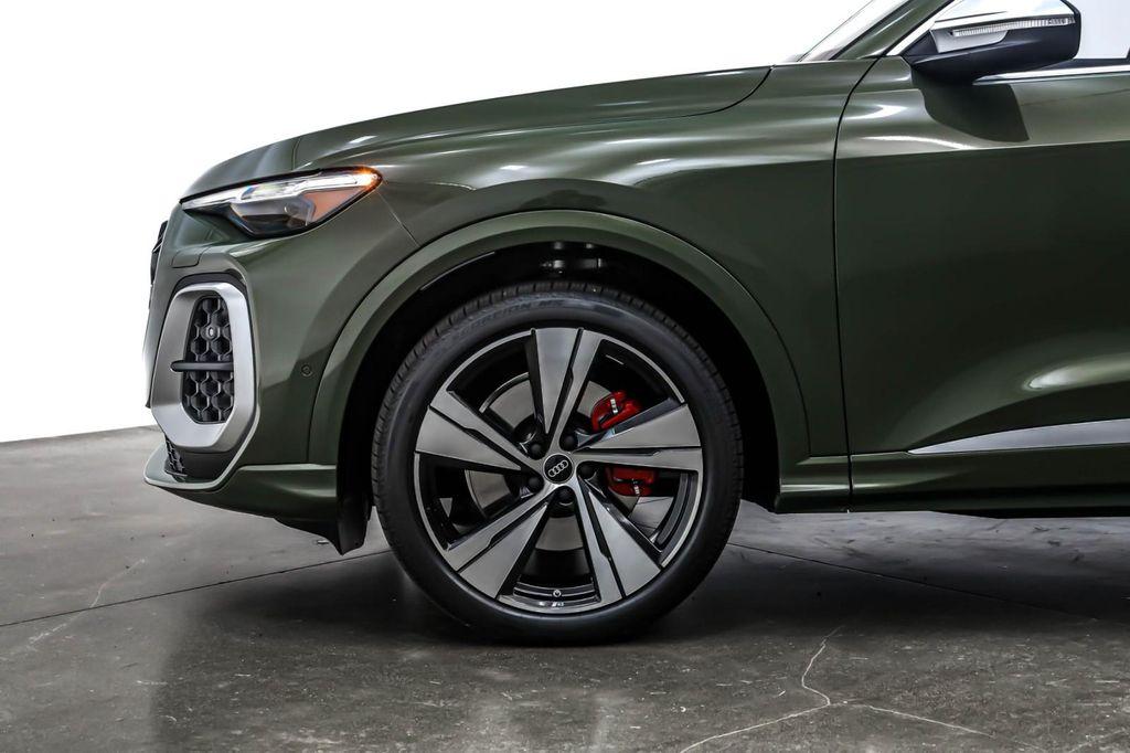 new 2025 Audi SQ5 car, priced at $73,450