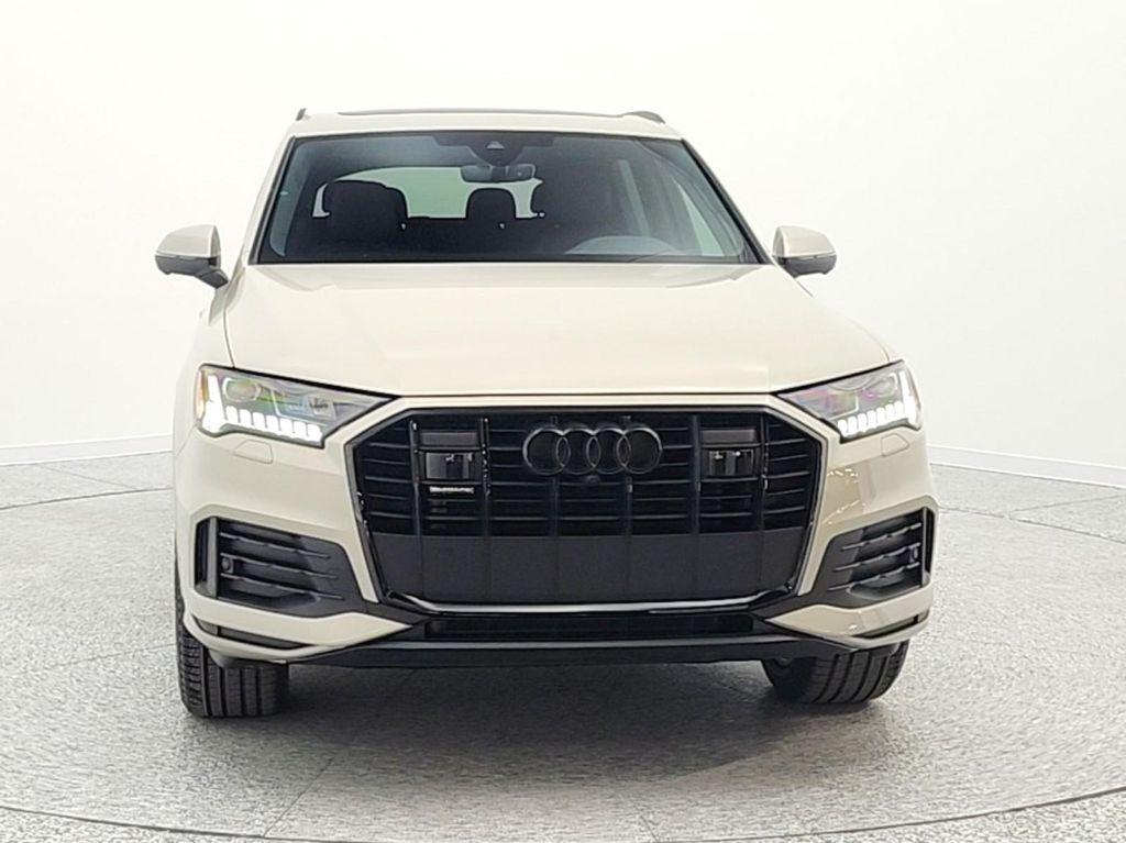 used 2023 Audi Q7 car, priced at $38,893