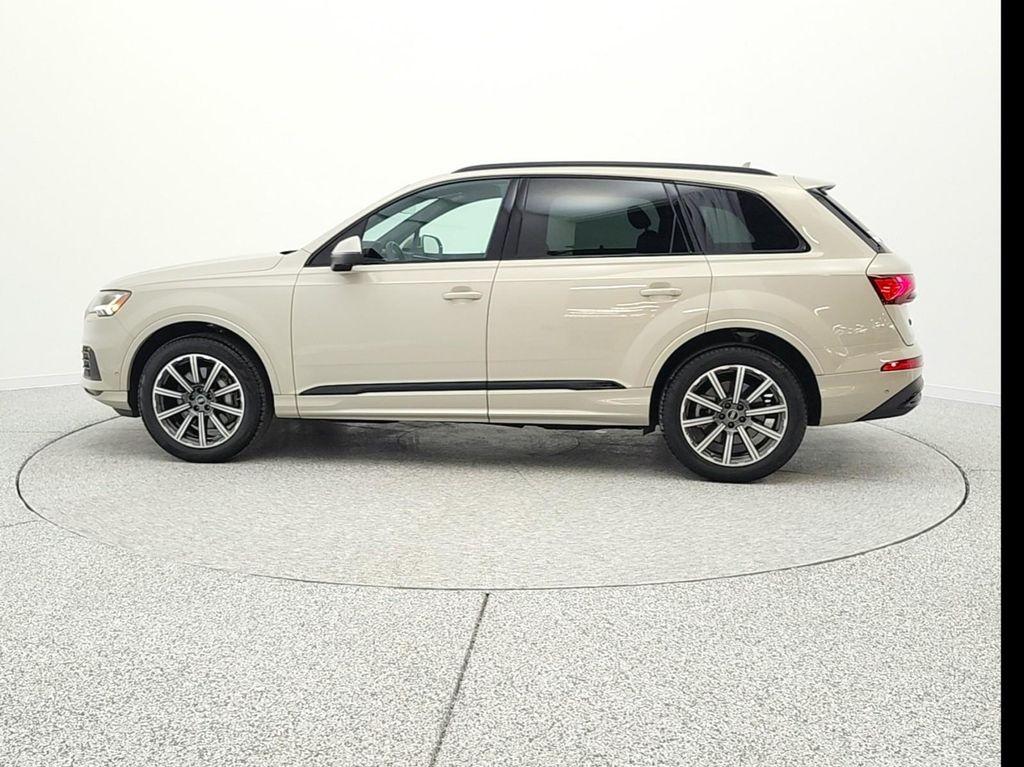 used 2023 Audi Q7 car, priced at $38,893