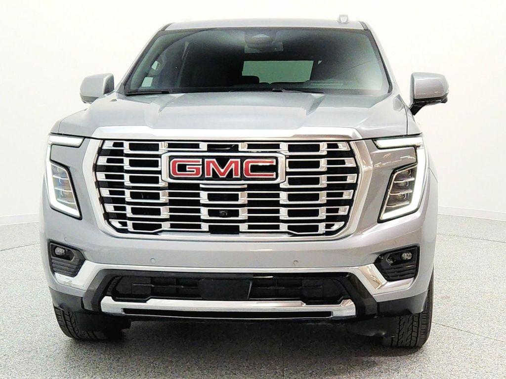 used 2025 GMC Yukon car, priced at $68,976