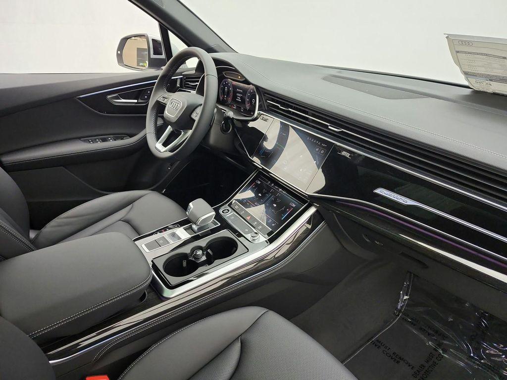 new 2026 Audi Q7 car, priced at $73,105