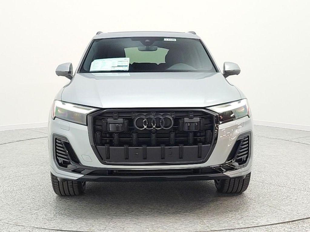 new 2026 Audi Q7 car, priced at $73,105
