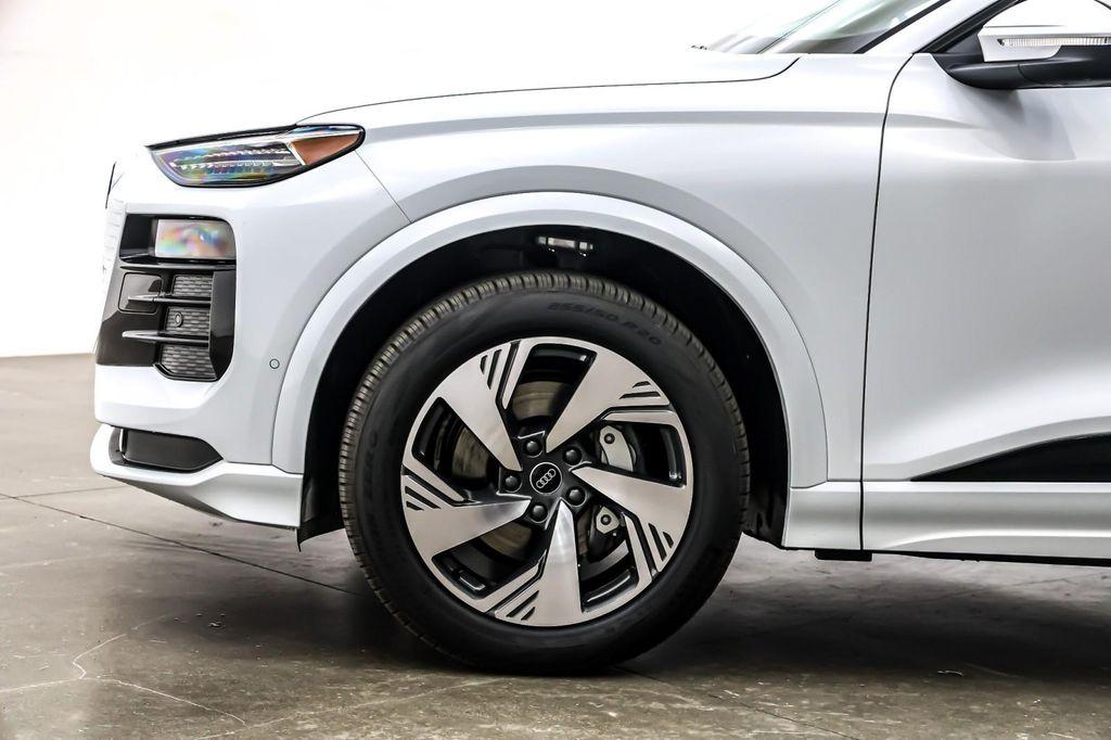 new 2025 Audi Q6 e-tron car, priced at $69,819