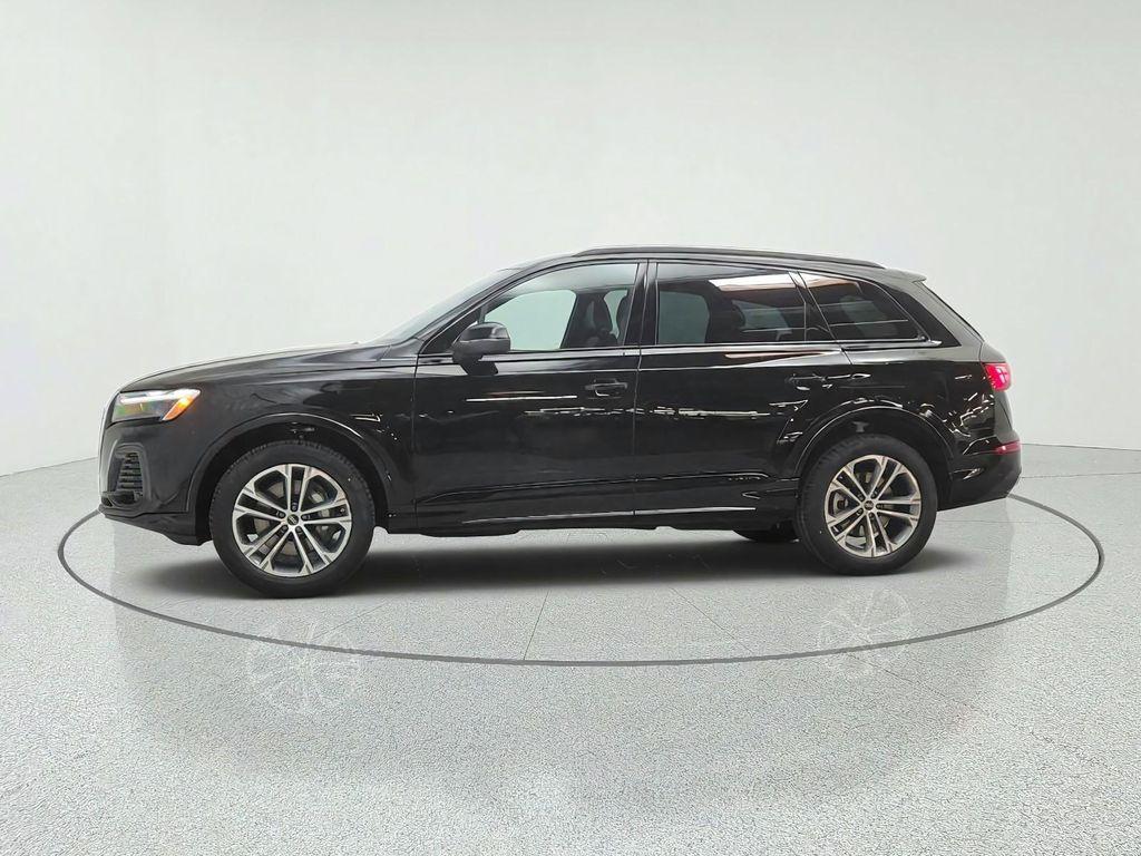 new 2026 Audi Q7 car, priced at $66,525