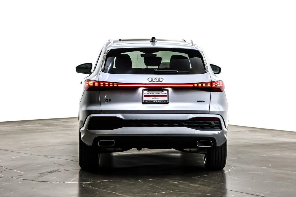 new 2025 Audi Q5 car, priced at $51,805