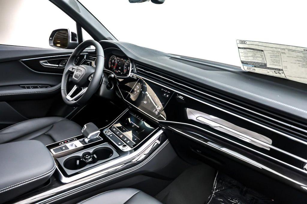 new 2026 Audi Q7 car, priced at $70,070