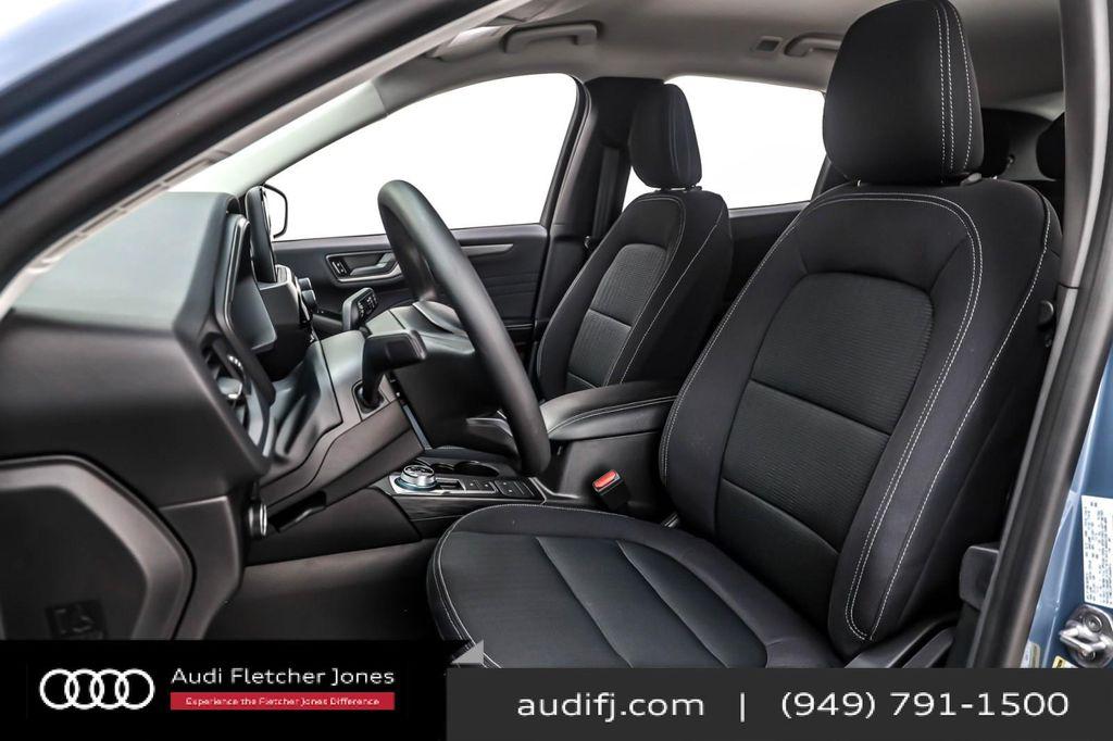used 2023 Ford Escape car, priced at $20,894
