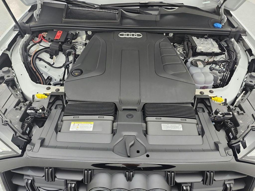 new 2026 Audi Q7 car, priced at $71,570
