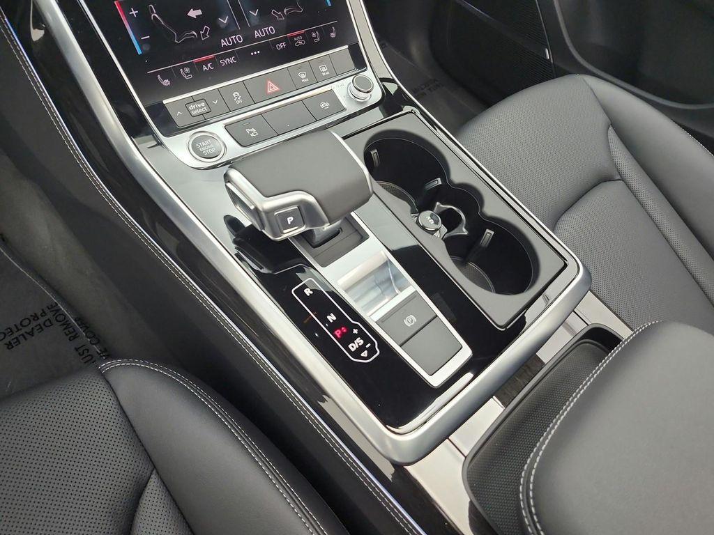 new 2026 Audi Q7 car, priced at $71,570