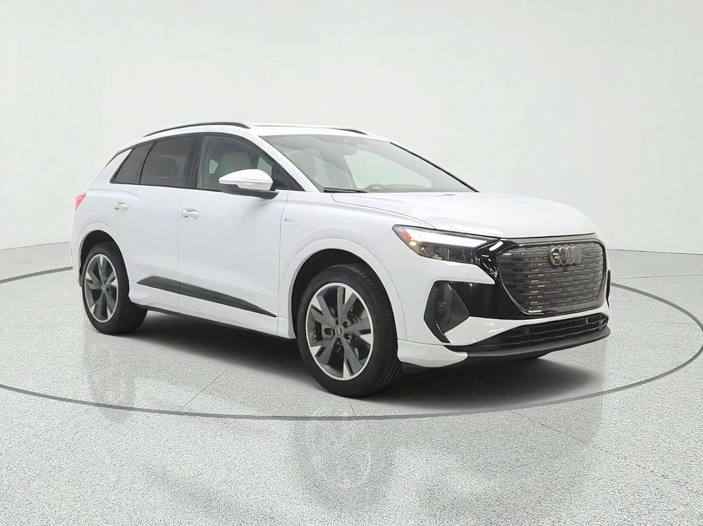 Audi Q4 e-tron view 4