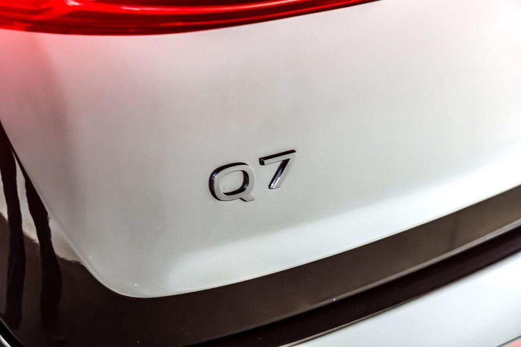 new 2026 Audi Q7 car, priced at $70,155