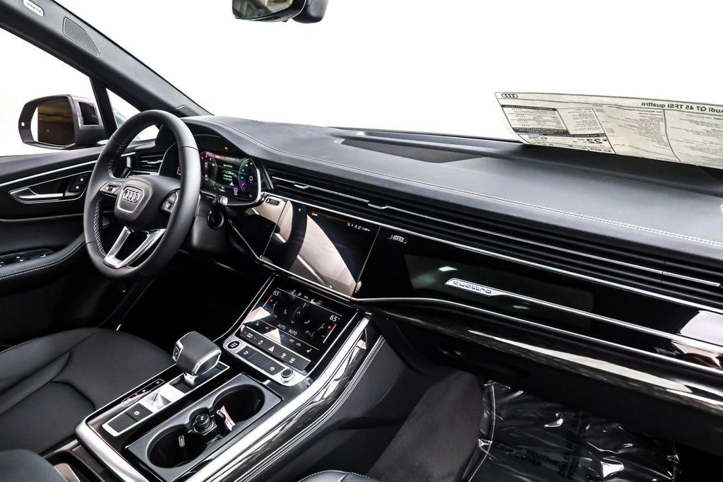 new 2026 Audi Q7 car, priced at $71,105
