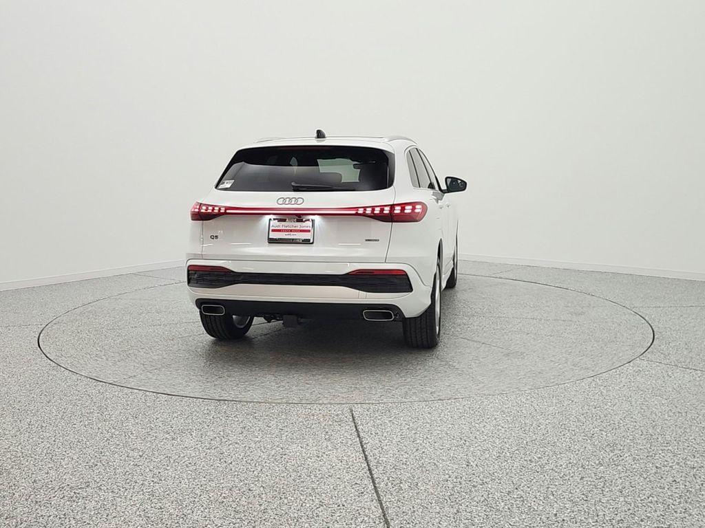 new 2025 Audi Q5 car, priced at $60,440