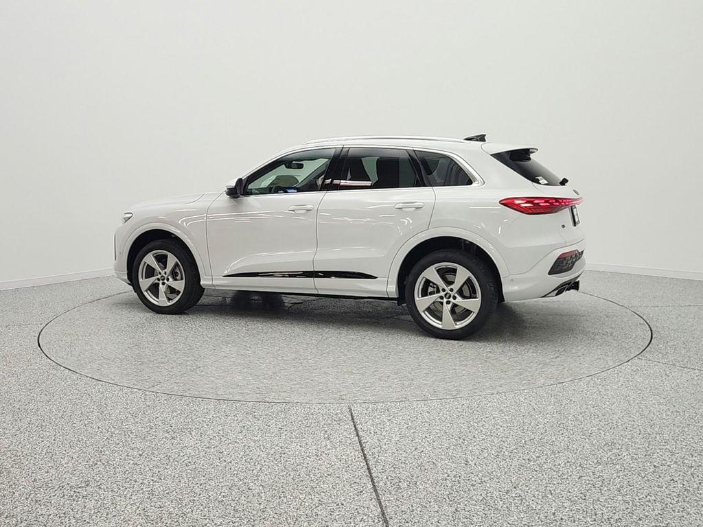 new 2025 Audi Q5 car, priced at $60,440