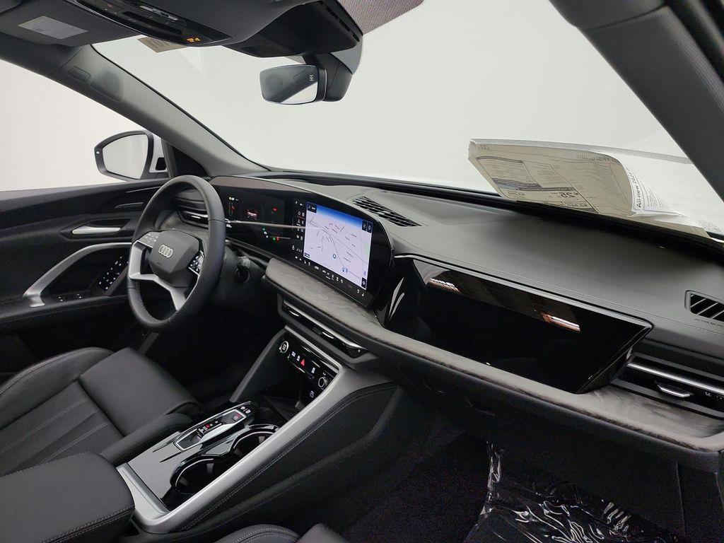 new 2025 Audi Q5 car, priced at $60,440