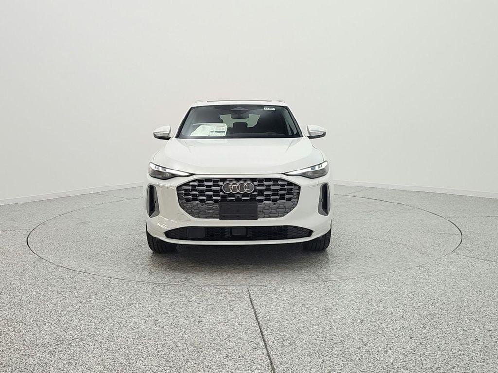 new 2025 Audi Q5 car, priced at $60,440