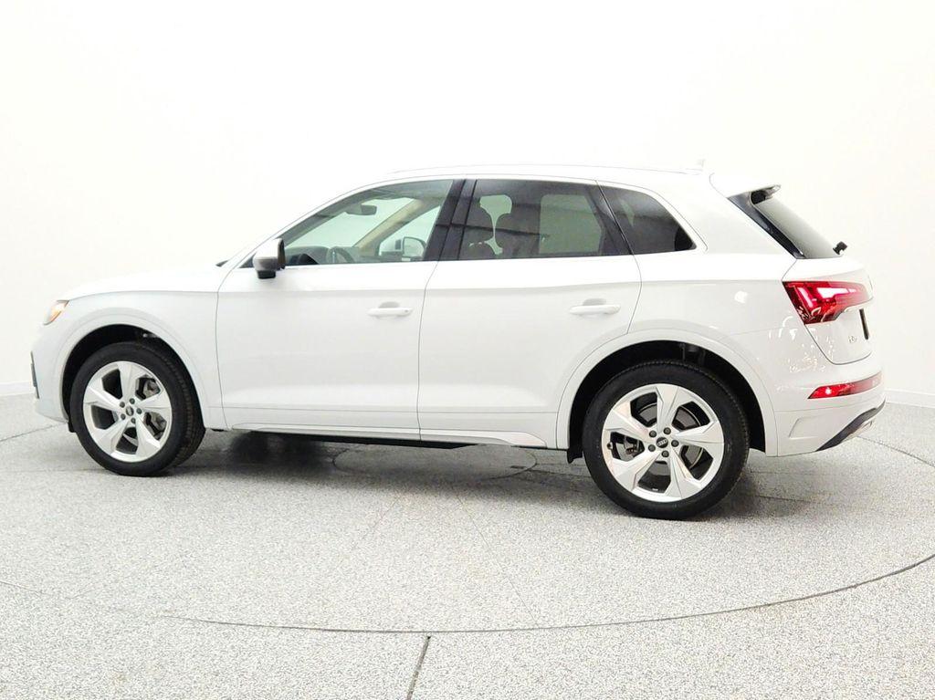 used 2021 Audi Q5 car, priced at $26,393
