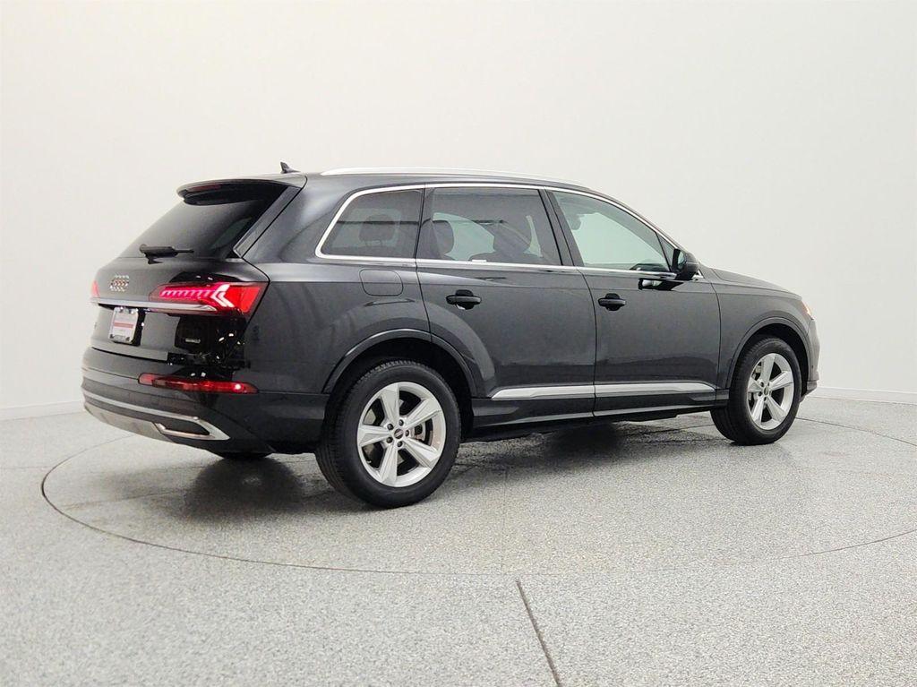 used 2023 Audi Q7 car, priced at $34,978