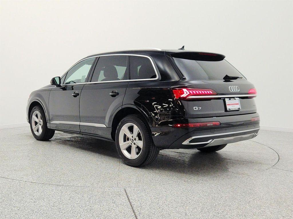 used 2023 Audi Q7 car, priced at $34,978