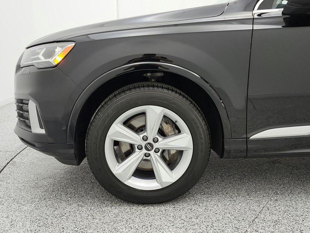 used 2023 Audi Q7 car, priced at $34,978
