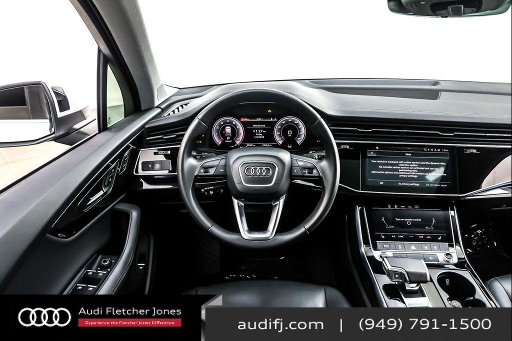 used 2023 Audi Q7 car, priced at $39,894
